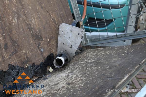 Dakdekkers gasbrander voor bitumen werkzaamheden in Westland Dakdekkers gasbrander voor bitumen werkzaamheden in Westland