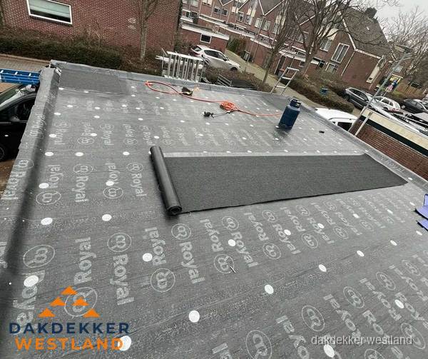 Dakrenovatie plat dak met bitumen dakbedekking in Westland Dakrenovatie plat dak met bitumen dakbedekking in Westland